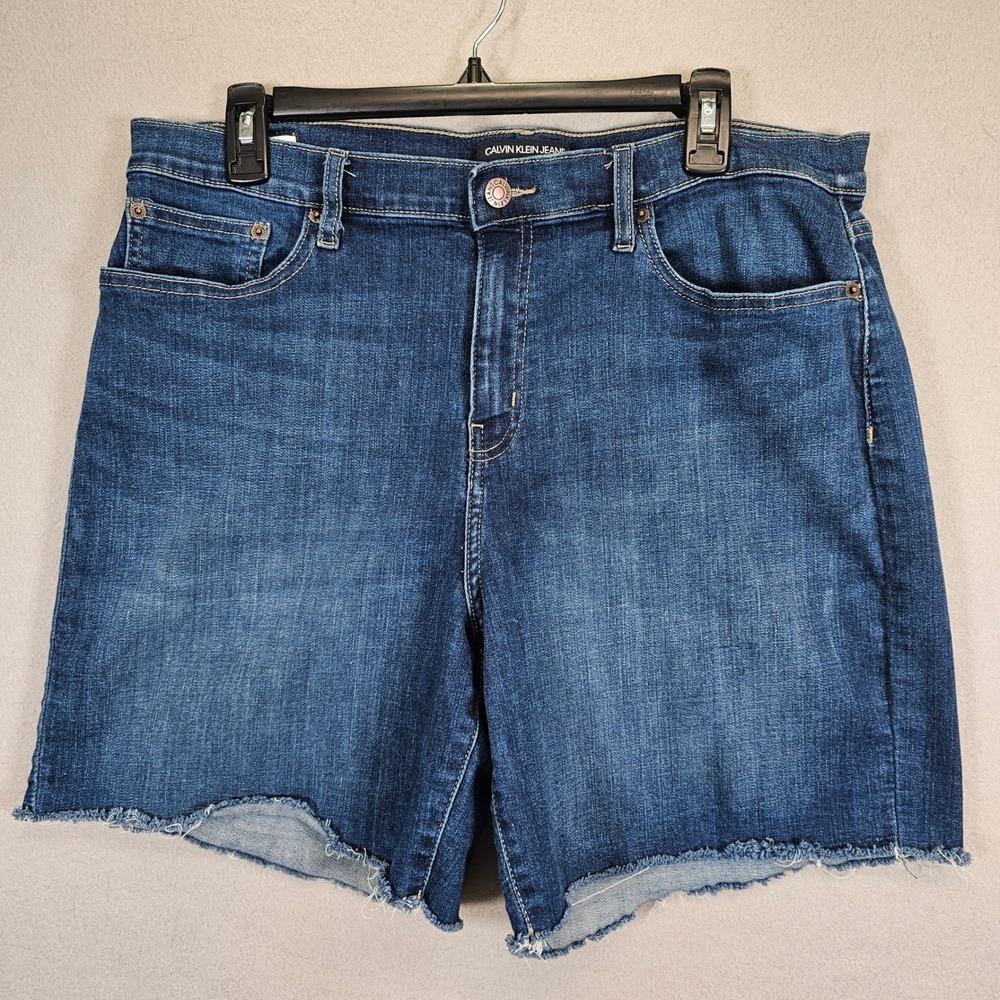 Calvin Klein Jeans Womens Size 14 Dark Wash Raw Hem Denim Shorts Repreve Stretch